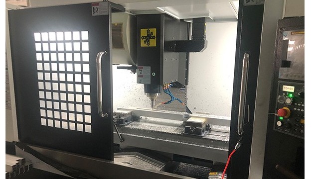 從事cnc數控加工中心機床的工資有多少？有前途嗎？ 